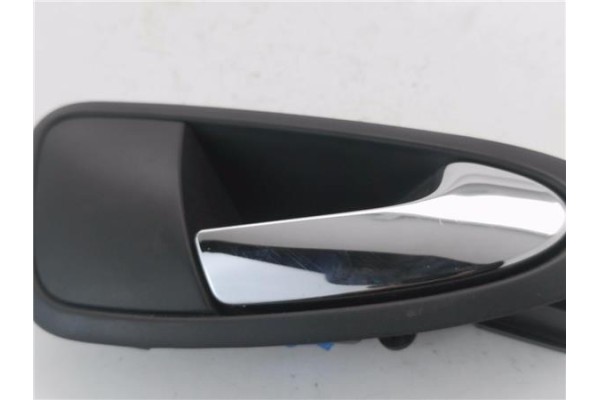 Recambio de manilla int. puerta delantero derecha para seat ibiza berlina (6j5) 1.4 stylance / style referencia OEM IAM 6J183711
