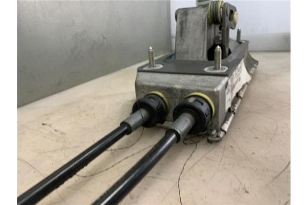 Recambio de palanca de cambio para seat ibiza berlina (6j5) 1.4 stylance / style referencia OEM IAM 6Q0711061E  