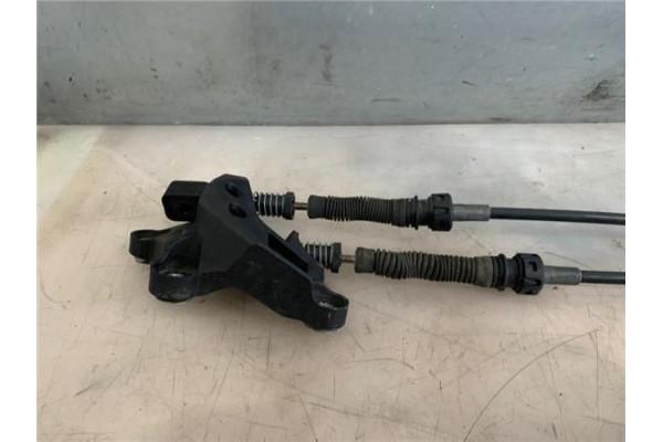 Recambio de palanca de cambio para seat ibiza berlina (6j5) 1.4 stylance / style referencia OEM IAM 6Q0711061E  