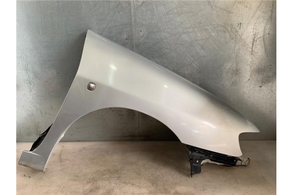 Recambio de aleta delantero derecha para seat ibiza (6k1) 1.4 referencia OEM IAM   
