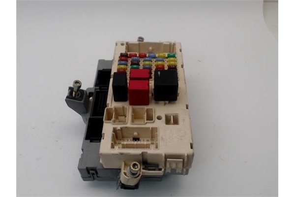 Recambio de caja fusibles/rele para alfa romeo gt (125) 1.9 jtd referencia OEM IAM   