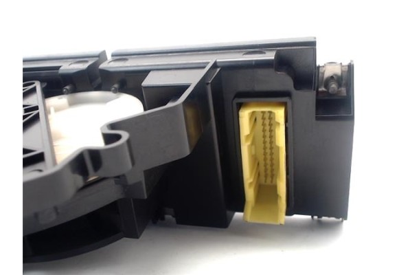 Recambio de mandos climatizador para seat ibiza (6k1) 1.4 referencia OEM IAM   