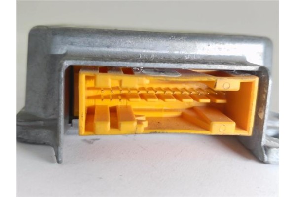 Recambio de centralita airbag para citroen xantia berlina 2.0 hdi 90 referencia OEM IAM 9637169880 550740900 