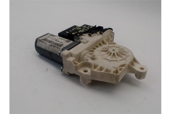 Recambio de elevalunas electrico trasero derecho para skoda octavia berlina (1z3) 1.9 tdi referencia OEM IAM   
