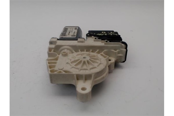 Recambio de elevalunas electrico trasero derecho para skoda octavia berlina (1z3) 1.9 tdi referencia OEM IAM   
