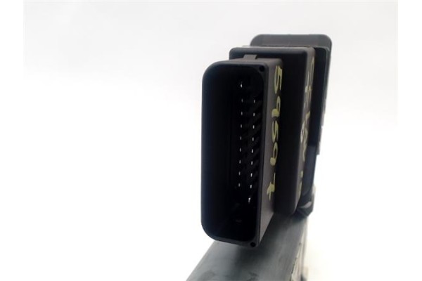 Recambio de elevalunas electrico trasero derecho para skoda octavia berlina (1z3) 1.9 tdi referencia OEM IAM   