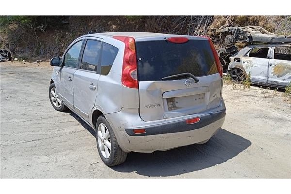 nissan note (e11e) del año 2006