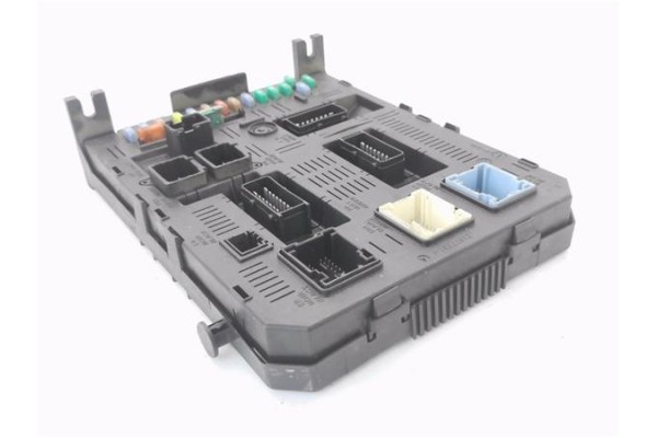 Recambio de bsi para citroen c4 berlina 1.6 hdi referencia OEM IAM 9658158780 216760315B 