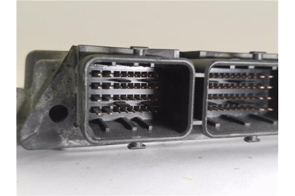 Recambio de centralita para citroen c2 1.4 x referencia OEM IAM 9658556880 281011785 