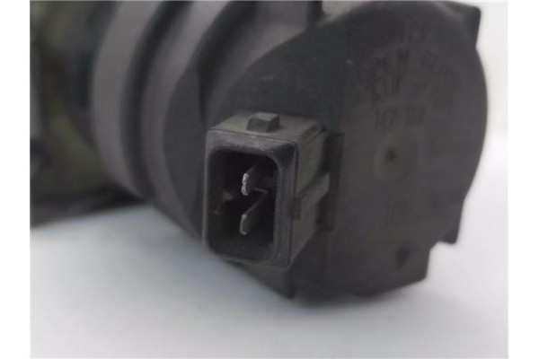 Recambio de faro antiniebla izquierdo para ford mondeo ii (bap) 1.6 i referencia OEM IAM 147113  