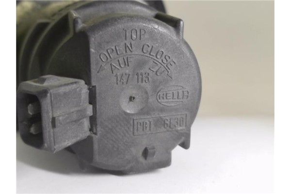 Recambio de faro antiniebla izquierdo para ford mondeo ii (bap) 1.6 i referencia OEM IAM 147113  