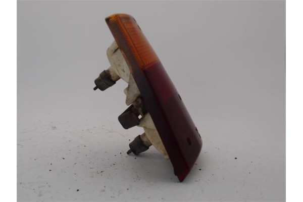 Recambio de piloto trasero derecho para renault 6 (118_) referencia OEM IAM 7701016868  