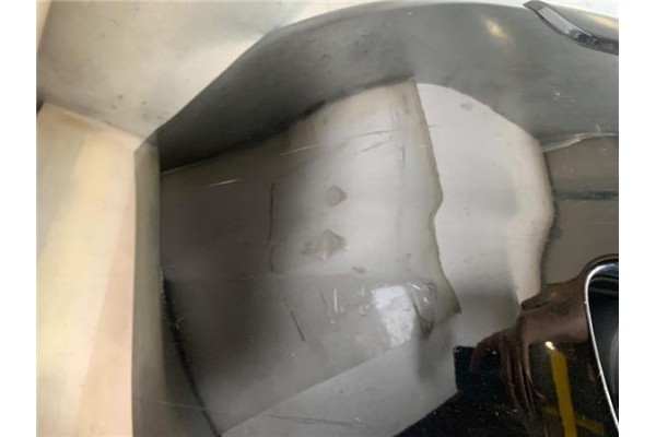 Recambio de paragolpes delantero para mazda 5 2.0 referencia OEM IAM CCY35003XAA  