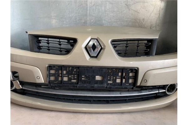 Recambio de paragolpes delantero para renault scenic ii (jm) 1.4 authentique referencia OEM IAM 7701477299  