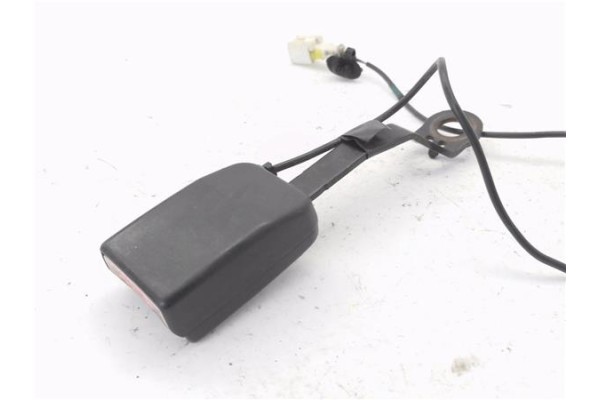 Recambio de anclaje cinturon delantero izquierdo para peugeot expert furgón (vf3a_, vf3u_, vf3x_) 2.0 hdi 120 referencia OEM IAM