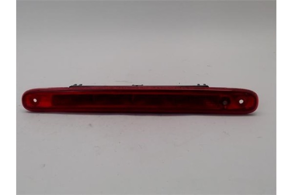 Recambio de luz central de freno para peugeot 107 1.0 básico referencia OEM IAM   
