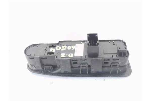 Recambio de mando elevalunas delantero izquierdo para peugeot expert furgón (vf3a_, vf3u_, vf3x_) 2.0 hdi 120 referencia OEM IAM