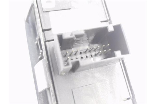 Recambio de mando elevalunas delantero izquierdo para peugeot expert furgón (vf3a_, vf3u_, vf3x_) 2.0 hdi 120 referencia OEM IAM