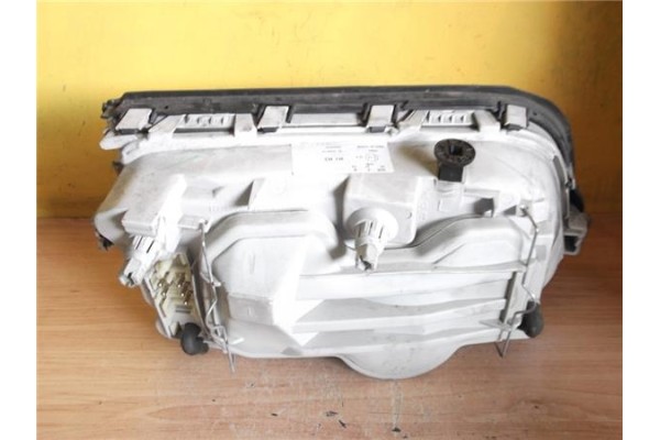 Recambio de faro delantero izquierdo para mercedes-benz clase c (bm 202) berlina 1.8 180 (202.018) referencia OEM IAM A202820016