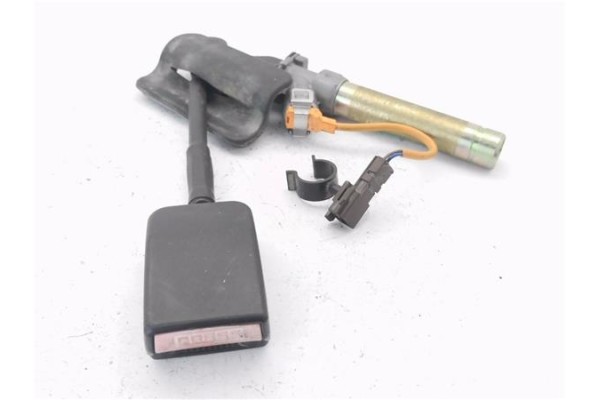 Recambio de anclaje cinturon delantero derecho para peugeot partner furgón (5) 1.9 d referencia OEM IAM 8972S2 542346511A 