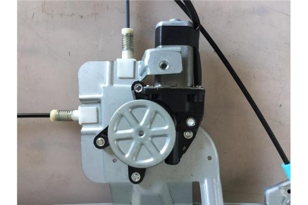 Recambio de mecanismo elevalunas delantero izquierdo para volkswagen polo iii (6n1) 64 1.9 d referencia OEM IAM 6N4837401 100023