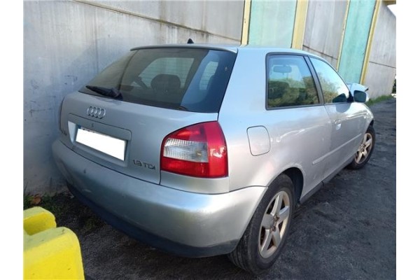 audi a3 (8l)(1996) del año 