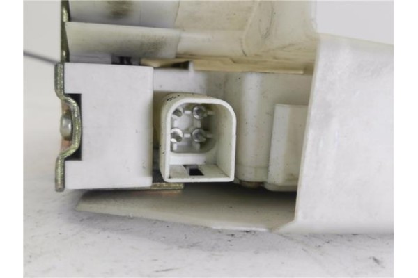 Recambio de cierre electromagnetico delantero derecho para ford fiesta iv (ja_, jb_) 1.3 i referencia OEM IAM 4595313  