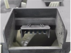 Recambio de piloto trasero izquierdo para ford fiesta iv (ja_, jb_) 1.3 i referencia OEM IAM 1044156 96FG13N004BB 