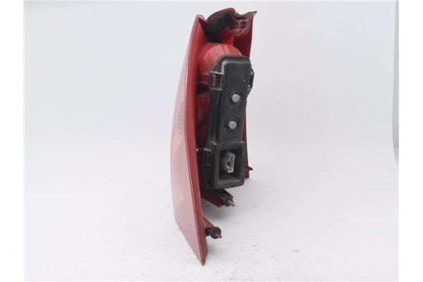 Recambio de piloto trasero derecho para peugeot 307 break / sw (s1) 2.0 hdi 110 referencia OEM IAM 6351Q6  