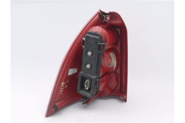 Recambio de piloto trasero derecho para peugeot 307 break / sw (s1) 2.0 hdi 110 referencia OEM IAM 6351Q6  