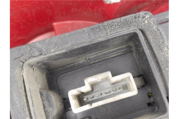 Recambio de piloto trasero derecho para peugeot 307 break / sw (s1) 2.0 hdi 110 referencia OEM IAM 6351Q6  