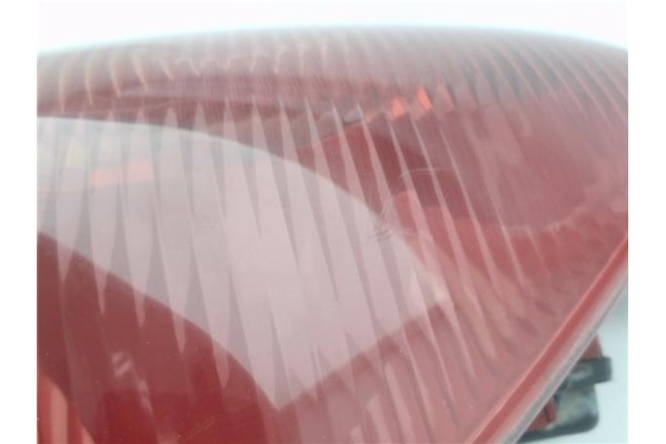 Recambio de piloto trasero derecho para peugeot 307 break / sw (s1) 2.0 hdi 110 referencia OEM IAM 6351Q6  