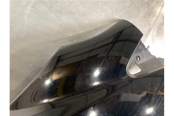 Recambio de aleta delantero izquierda para mazda 5 2.0 referencia OEM IAM C23552211C  