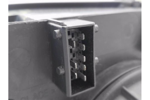 Recambio de faro delantero dcho para peugeot 307 break / sw (s1) 1.6 16v referencia OEM IAM 6205Z2  