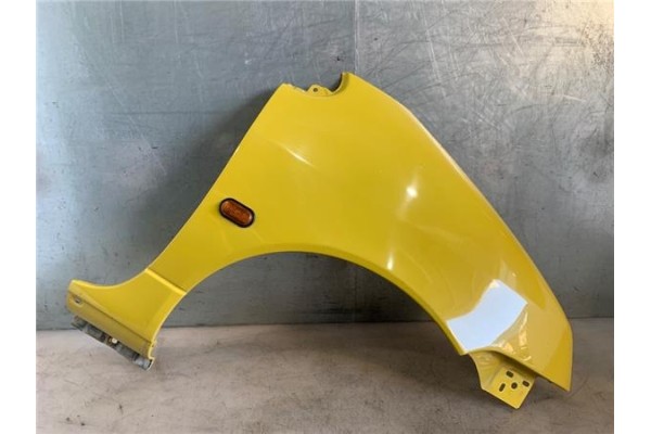 Recambio de aleta delantero derecha para renault twingo i (c06) 1.2 (c066/67/68) referencia OEM IAM   