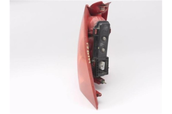 Recambio de piloto trasero derecho para peugeot 307 break / sw (s1) 1.6 16v referencia OEM IAM 6351Q6  