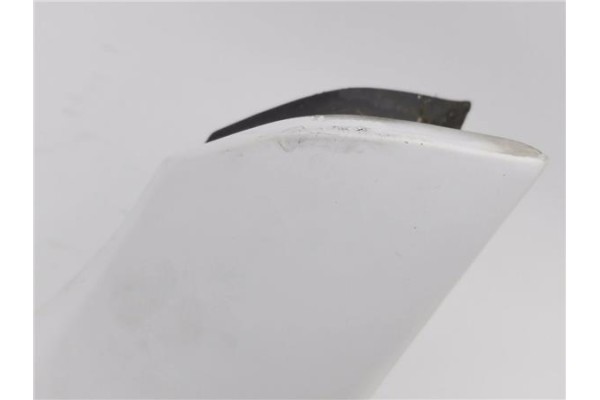 Recambio de retrovisor derecho para opel corsa b 1.4 i referencia OEM IAM 1427442 8062349 
