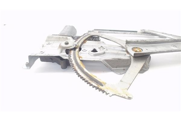 Recambio de mecanismo elevalunas delantero derecho para opel zafira 1.9 cdti referencia OEM IAM 5140084  