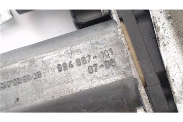 Recambio de mecanismo elevalunas delantero derecho para opel zafira 1.9 cdti referencia OEM IAM 5140084  