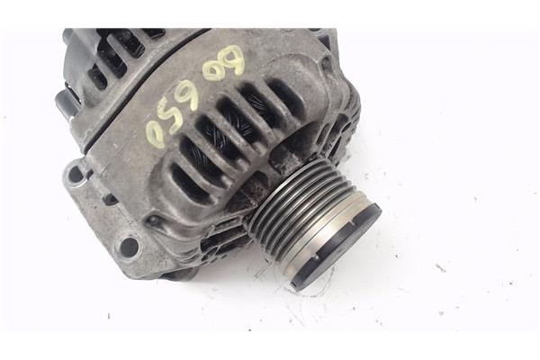 Recambio de alternador para opel combo (corsa c) 1.3 cdti 16v referencia OEM IAM 6204261  