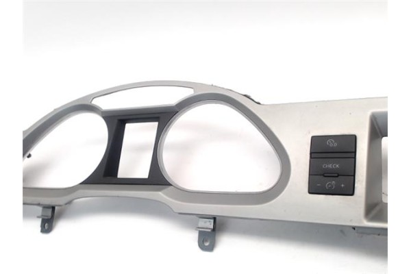 Recambio de embellecedor cuadro instrumentos para audi a6 avant (4f5) 2.0 tdi referencia OEM IAM   
