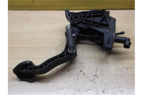 Recambio de pedal embrague para seat ibiza (6j5) (06.2008) 1.4 tsi referencia OEM IAM 6Q1721503M 00849631 