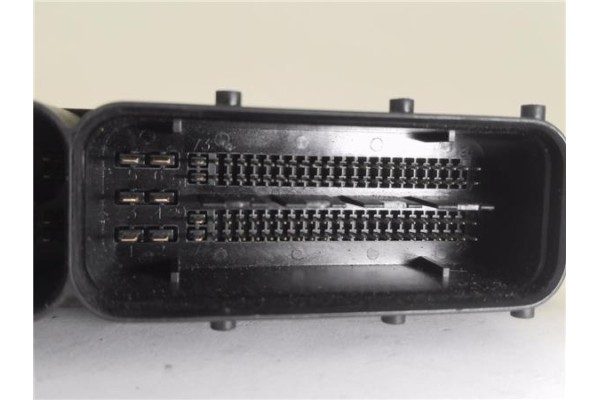 Recambio de centralita para opel combo (corsa c) 1.3 cdti 16v referencia OEM IAM 55194018 7160006205 