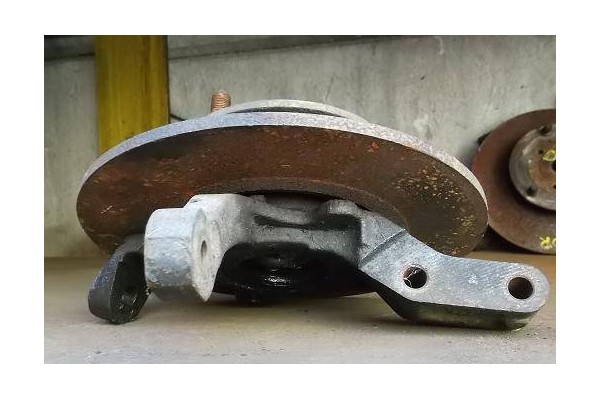 Recambio de mangueta delantero izquierda para citroen c 15 1.4 e referencia OEM IAM   