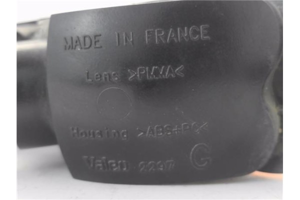 Recambio de piloto defensa trasero izquierdo para land rover freelander (ln) 2.0 di hardback (72kw) referencia OEM IAM AMR3989  