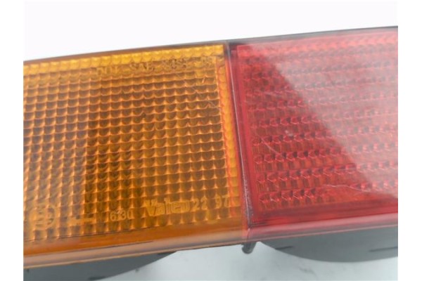 Recambio de piloto defensa trasero izquierdo para land rover freelander (ln) 2.0 di hardback (72kw) referencia OEM IAM AMR3989  