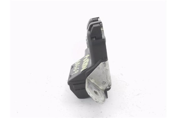 Recambio de cierre electromagnetico porton para opel corsa d 1.3 cdti referencia OEM IAM 55701971  