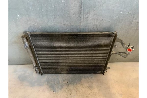 Recambio de radiador aire acondicionado para kia ceed sportswagon (ed) 2.0 emotion referencia OEM IAM ED976061H600  