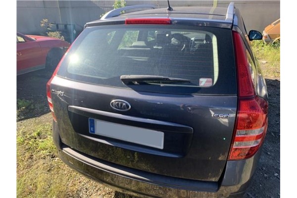 Recambio de porton trasero para kia ceed sportswagon (ed) 2.0 emotion referencia OEM IAM 737001H500  