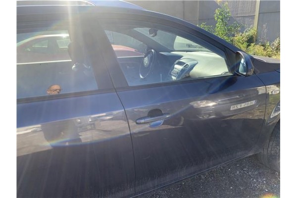 Recambio de puerta delantero derecha para kia ceed sportswagon (ed) 2.0 emotion referencia OEM IAM 760041H000  